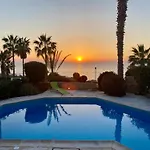 Villa Sea Front Ekaterina *