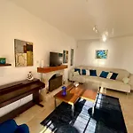 Villa Sea Front Ekaterina Paphos