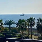 Sea Front Ekaterina Villa *