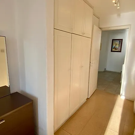 Sea Front Ekaterina パ フォス