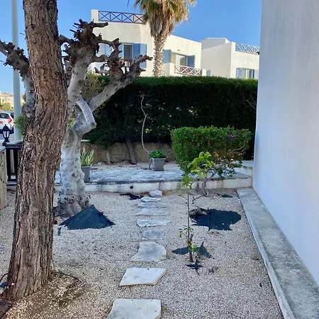 Sea Front Ekaterina * Pafos