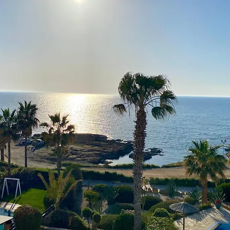 Villa Sea Front Ekaterina