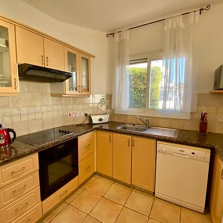 Sea Front Ekaterina * Pafos