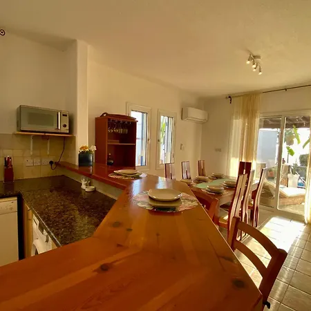 Sea Front Ekaterina * Pafos