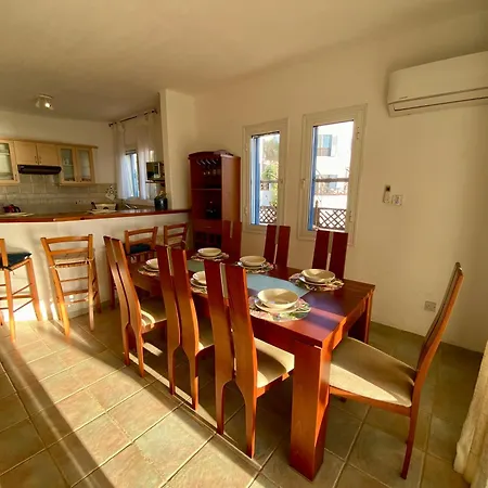 Villa Sea Front Ekaterina Pafos