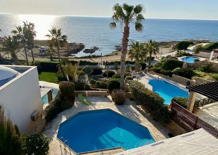 Sea Front Ekaterina Villa *