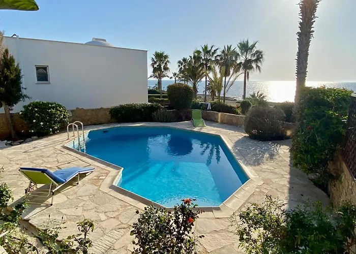 Villa Sea Front Ekaterina *