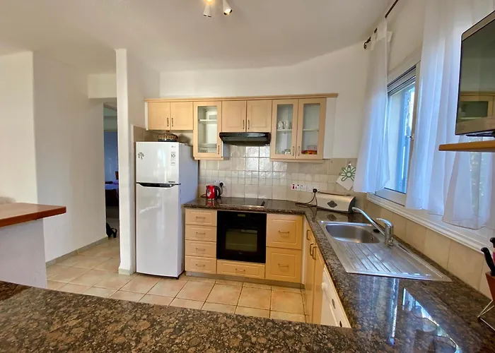 Sea Front Ekaterina * Paphos