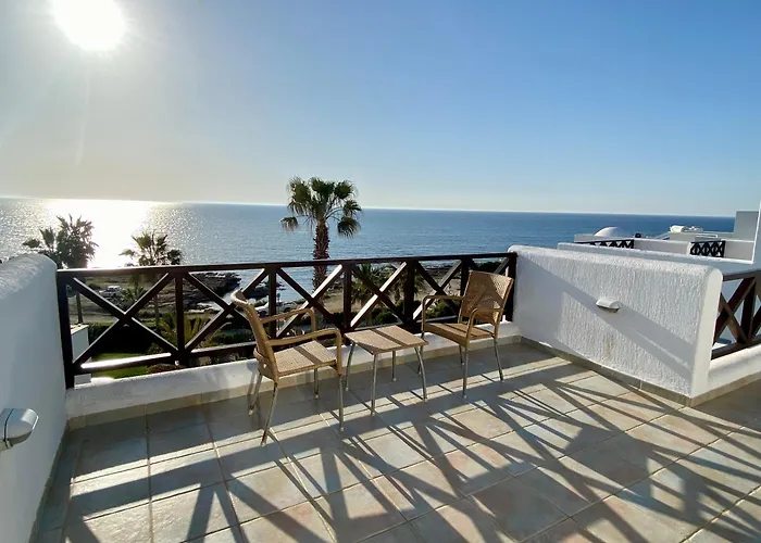 Sea Front Ekaterina Villa *