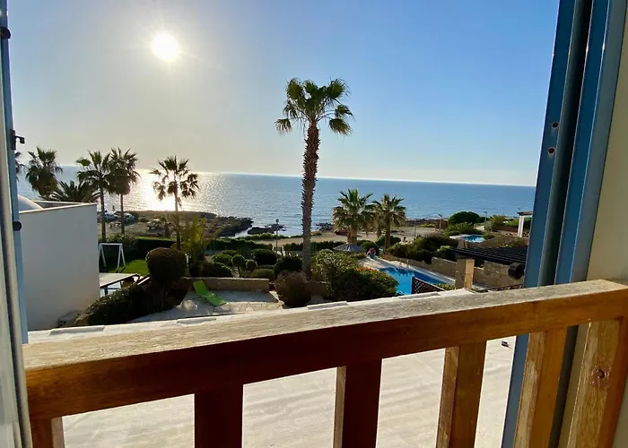 Villa Sea Front Ekaterina *