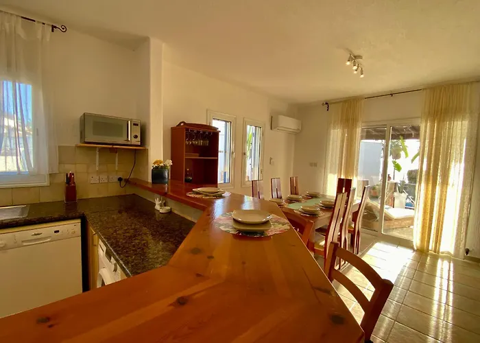 Sea Front Ekaterina * Paphos