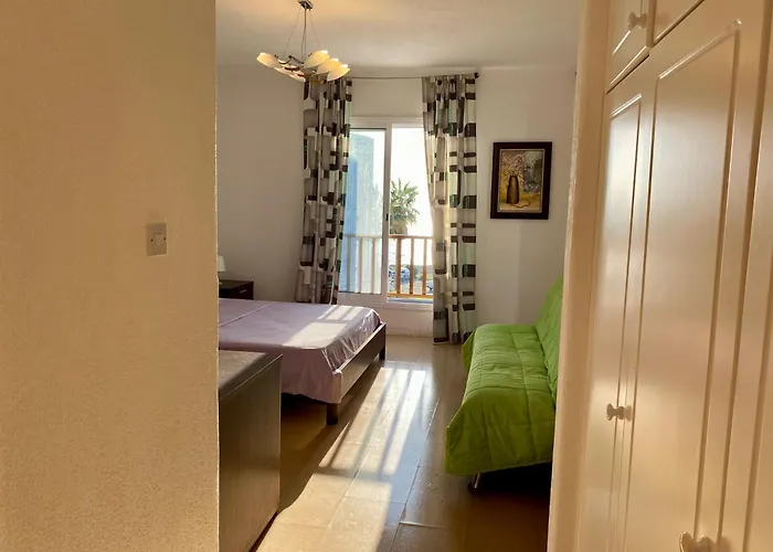 Villa Sea Front Ekaterina