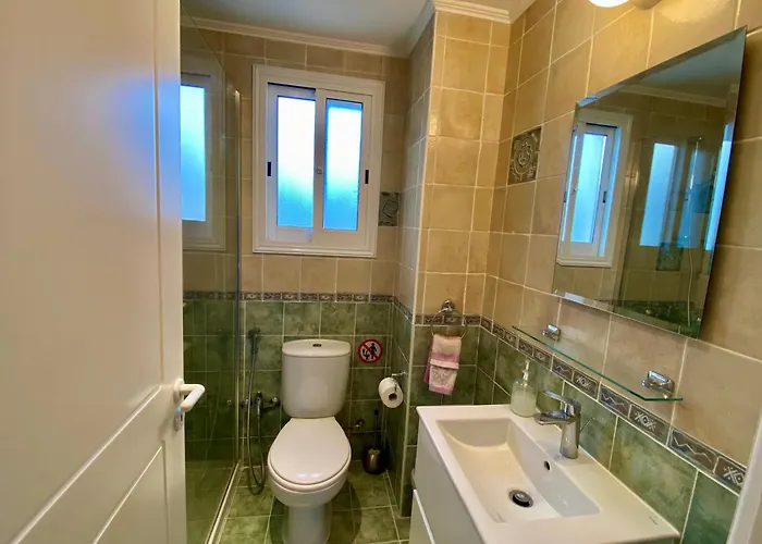 Sea Front Ekaterina Villa *